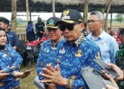 Pertahankan Lahan Produktif di Tengah Kota, Wali Kota Malang Serahkan Bantuan Pertanian ke Petani Wonokoyo