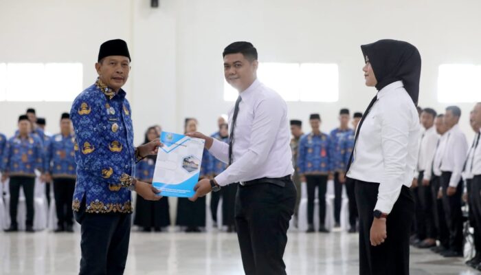1.579 PPPK Resmi Diangkat, Wali Kota Malang Ingatkan: Jangan Lupakan Etika dan Jangan Ada Potongan