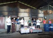 Pemkab Malang dan Bea Cukai musnahkan 3,5 juta batang rokok ilegal dan 264,9 liter minuman keras tanpa izin. Penindakan ini hasil operasi akhir 2024 hingga April 2025 dengan potensi kerugian negara Rp2,7 miliar.