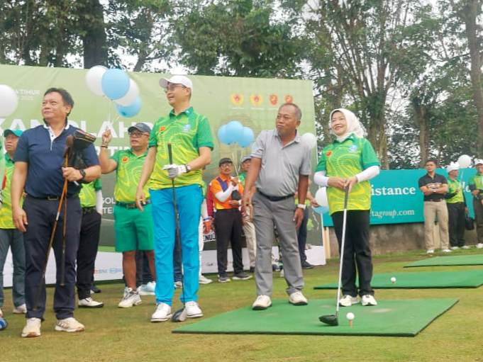 Untuk pertama kalinya dalam sejarah Pekan Olahraga Provinsi (Porprov) Jawa Timur, cabang olahraga (cabor) golf resmi dipertandingkan. Kabupaten Malang pun mendapat kehormatan sebagai tuan rumah perdana cabor ini.