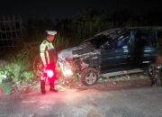 Mobil Toyota Kijang Tabrak Rumah Warga di Tumpang Malang, Dua Penumpang Luka