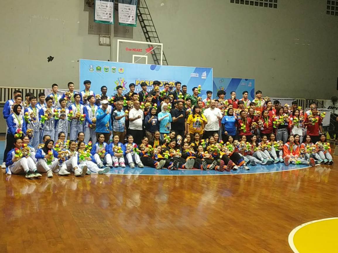 Adu Gengsi, Surabaya Tumbangkan Kota Malang di Final Bola Basket Porprov