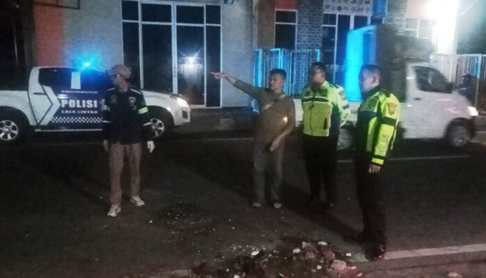 Kecelakaan Maut di Pakis Malang: Pengendara Motor Tewas Tabrak Mobil yang Putar Balik