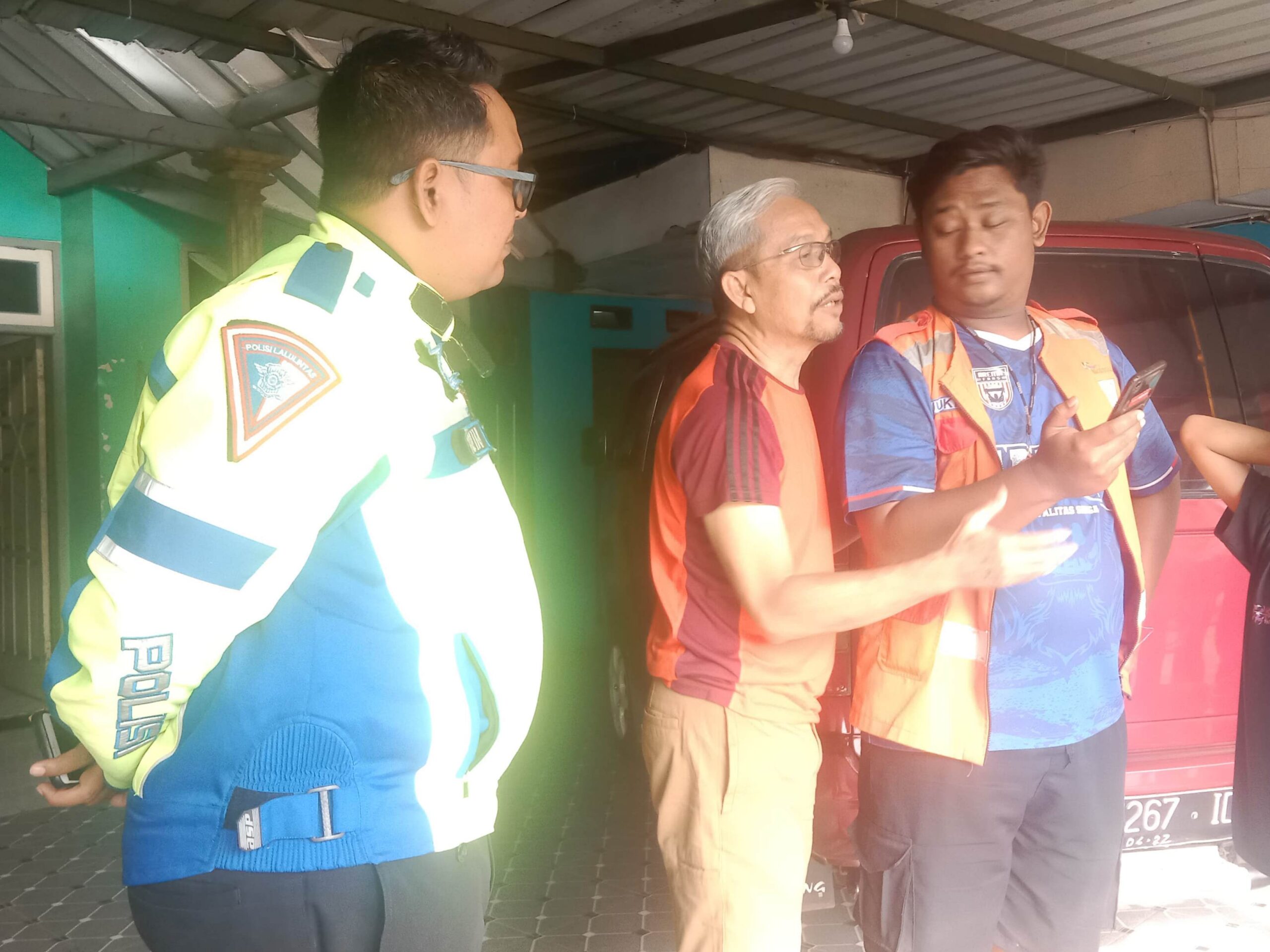 Tabrak Belakang Truk, Pemotor asal Wajak Malang Alami Luka Serius dan Dirawat di RSSA