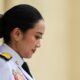 Di tengah ketidakpastian politik yang membayangi Thailand, partai-partai oposisi memilih langkah hati-hati. Mereka sepakat menunda mosi tidak percaya terhadap Perdana Menteri Paetongtarn Shinawatra yang saat ini diskors dari jabatannya, sambil menunggu keputusan Mahkamah Konstitusi