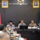 Tiga kepala daerah di Malang Raya akhirnya duduk satu meja. Forum Sinergitas Penyelenggaraan Pemerintahan dan Pembangunan Daerah Malang Raya yang digelar di Balai Kota Among Tani Batu, Jumat malam 18 Juli 2025.