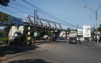 Kereta Masih Lewat, Sejarah Masih Hidup: Potret Jembatan Buk Gluduk Kota Malang