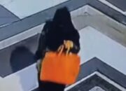 Seorang Wanita Diduga Curi Tas Jamaah saat Salat Maghrib di Masjid Agung Jami’ Malang
