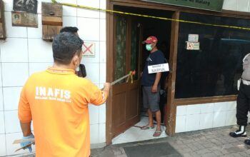 Cinta Tanpa Status Berujung Maut: Polisi Rekonstruksi Pembunuhan Tragis di Losmen