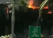 Kebakaran Hebat Landa Asrama Haji Medan, 7 Mobil Damkar Dikerahkan