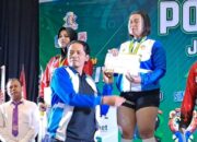 Tiga Emas di Hari Pertama! Lifter Putri Kota Malang Bersinar di Porprov Jatim 2025