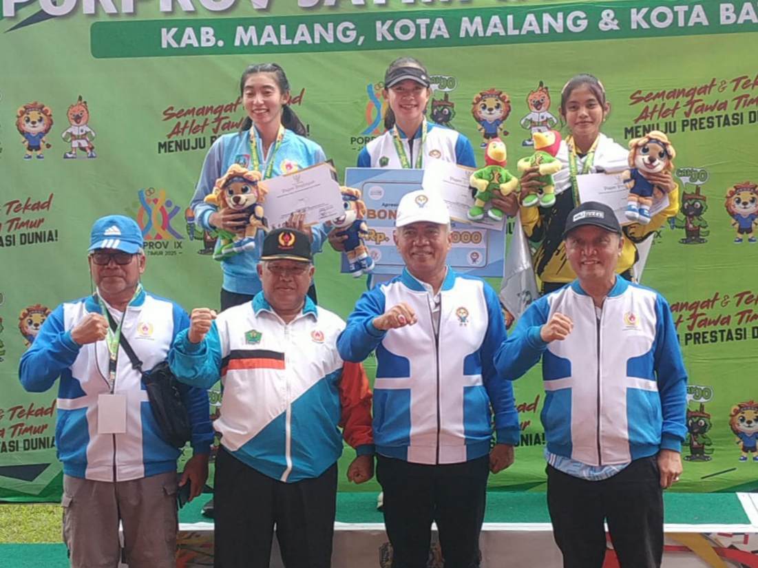 Cetak Rekor di Lari Jangkit, Fitri Astutik Sumbang Emas dan Perak untuk Kota Malang
