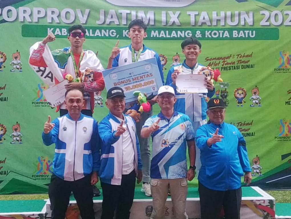 Atletik Kota Malang Panen Medali: Farrel Raih Emas, Fausta bawa Pulang Perunggu