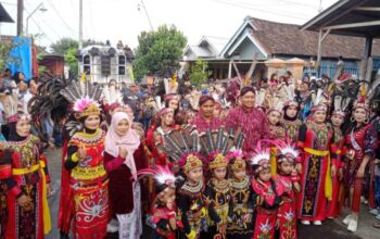 Kirab Budaya Warnai Selamatan Desa Wisata Toyomarto Singosari Malang di Bulan Suro