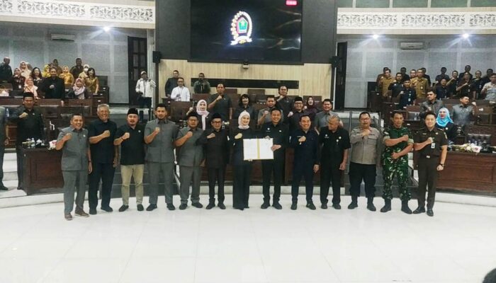 Fraksi Gerindra dan PKS Soroti Masalah Strategis APBD Kota Malang 2024: Dari Akses Pendidikan hingga Kinerja Perumda
