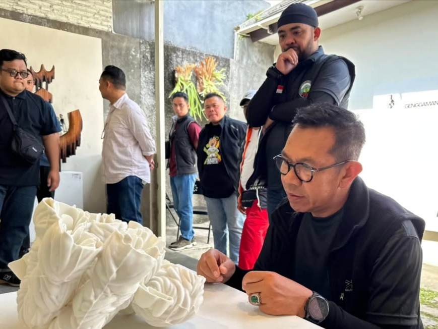 Kreativitas yang Menyatu dengan Pariwisata, Cak Nur dan Mas Heli Tinjau Studio MataHati Ceramics