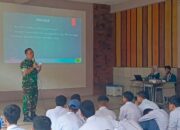 Danramil 0818-05/Kepanjen Malang Berikan Wawasan Kebangsaan pada Siswa SMA