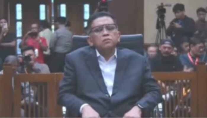 Divonis 3,5 Tahun Penjara, Hasto Kristiyanto Terbukti Suap PAW DPR RI