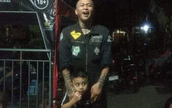 Kehangatan Peluncuran Sketsa Jalanan, Ketika Musisi dan Rakyat Satu Panggung