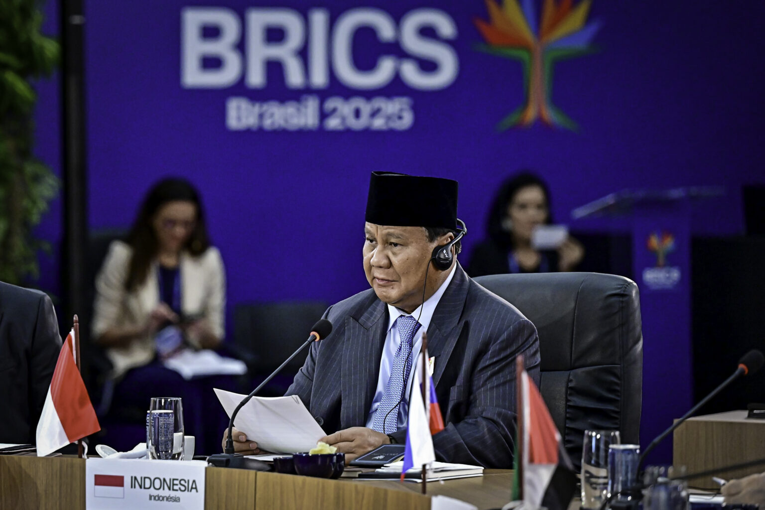 Presiden Republik Indonesia, Prabowo Subianto menyatakan posisi Indonesia akan kuat di kancah internasional. Selain itu ditekankan pentingnya kerja sama antarnegara untuk mendukung stabilitas dan kemakmuran dunia.