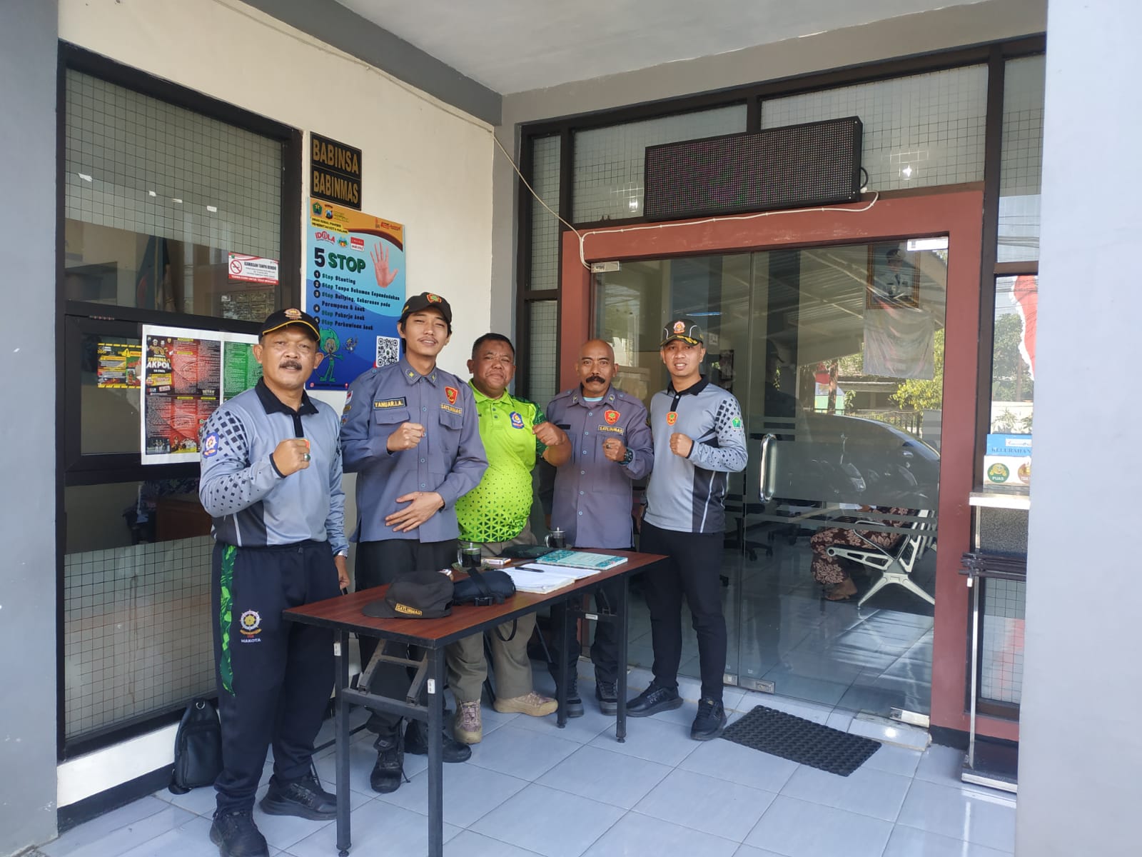 Satlinmas Bunulrejo jadi Garda Terdepan Pelayanan dan Ketertiban Warga