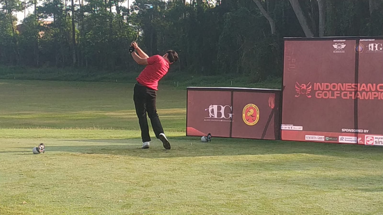 Kampus-Kampus Ternama Bertarung di Araya Golf Malang dalam Turnamen ICGC 2025