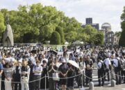 Jepang menggelar peringatan 80 tahun pengeboman atom di Hiroshima dan Nagasaki, tragedi yang menewaskan lebih dari 200.000 orang dan menjadi titik akhir Perang Dunia II pada Rabu (6/8).
