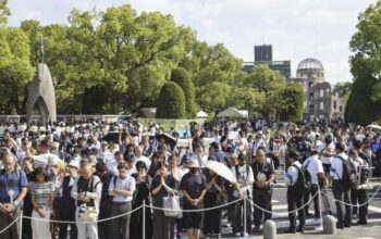 Jepang menggelar peringatan 80 tahun pengeboman atom di Hiroshima dan Nagasaki, tragedi yang menewaskan lebih dari 200.000 orang dan menjadi titik akhir Perang Dunia II pada Rabu (6/8).