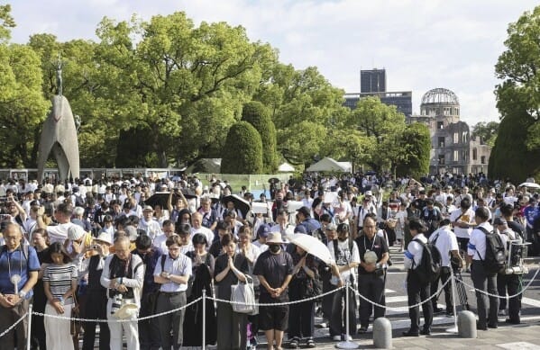 Jepang menggelar peringatan 80 tahun pengeboman atom di Hiroshima dan Nagasaki, tragedi yang menewaskan lebih dari 200.000 orang dan menjadi titik akhir Perang Dunia II pada Rabu (6/8).