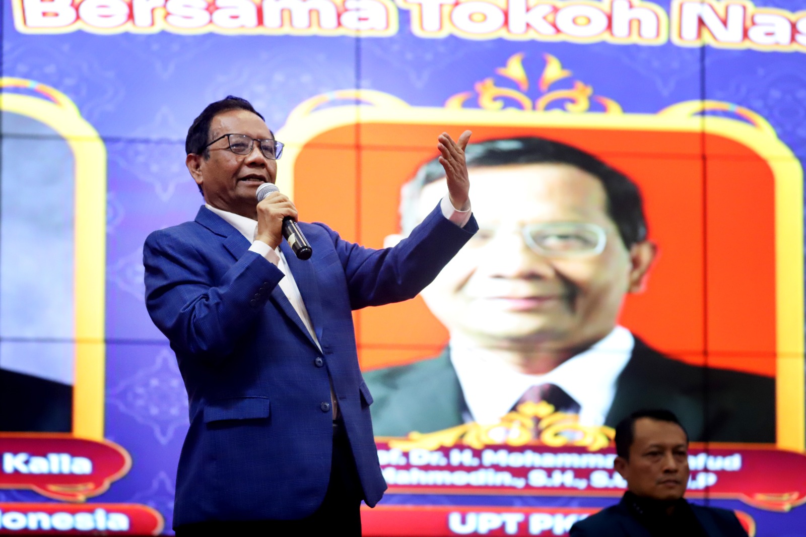 Rangkaian Acara Jelajah Almamater Brawijaya (RAJA Brawijaya) dalam Pengenalan Kehidupan Kampus Mahasiswa Baru (PKKMB) Universitas Brawijaya (UB) 2025. Kali ini menghadirkan tokoh nasional untuk memberi semangat dan pandangan mengenai masa depan bangsa. 