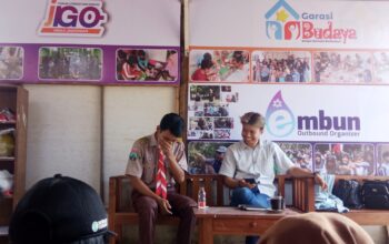 Program JIGO atau Ngaji Jagongan yang digagas oleh Hubaib, Fatkhur Rohman dan Mukhti sejak Januari 2025, kini semakin berkembang melalui dukungan dari komunitas kreatif Embun Organizer. Program ini dirancang sebagai ruang alternatif pembelajaran bagi pelajar untuk menggali potensi di luar kegiatan akademik.