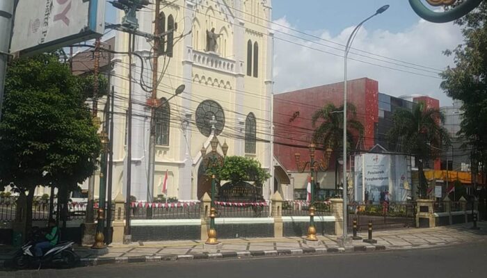 Menelusuri Jejak 90 Tahun Gereja Katedral Malang di Jantung Kayutangan