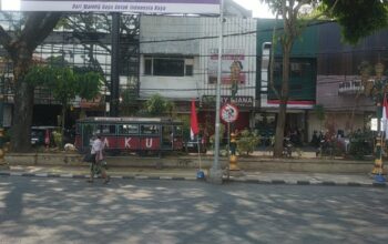 Napak Tilas Toko-Toko Legendaris di Kawasan Kayutangan Malang
