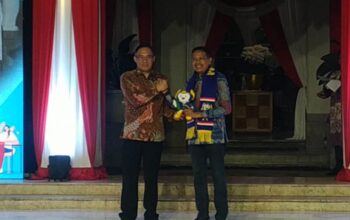 UM Genjot Pusat Bahasa Internasional, Anak Muda Malang Tampil di Kompetisi Fesyen Bergengsi
