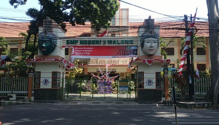 Sekolah di Kota Malang Kekurangan Guru, Jadwal Belajar Terganggu
