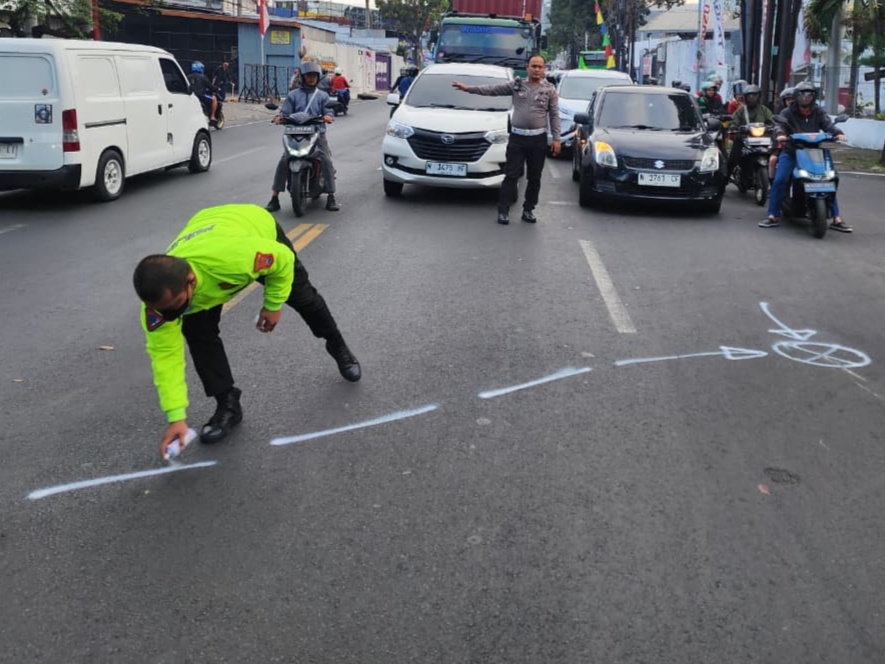Kecelakaan Maut di Blimbing Malang, Pemotor Suprafit Tewas Usai Tabrakan dengan CB150R