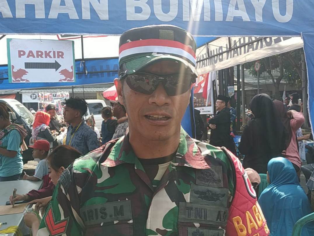 Tradisi Unik, Bumiayu Kota Malang Bentangkan Bendera Sesuai Usia Kemerdekaan RI