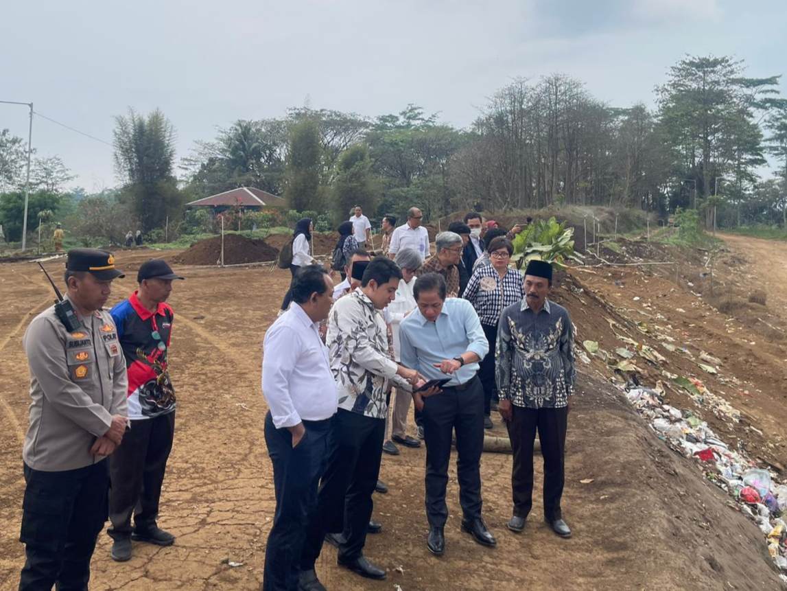 Menteri Lingkungan Hidup Tinjau TPA Talangagung Kabupaten Malang