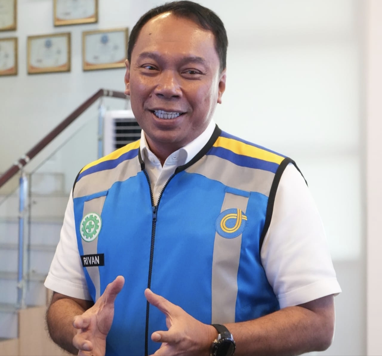 Jasa Marga mencatat sebanyak 439.569 kendaraan meninggalkan wilayah Jabotabek pada periode libur Hari Kemerdekaan Republik Indonesia (RI) mulai H-2 hingga Hari H, yaitu Jumat (15/8/2025) pukul 06.00 WIB sampai Senin (18/8/2025) pukul 06.00 WIB.