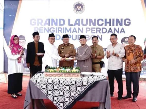 3.000 Porsi Makanan Bergizi Gratis Disalurkan untuk Anak Sekolah di Gondanglegi Malang