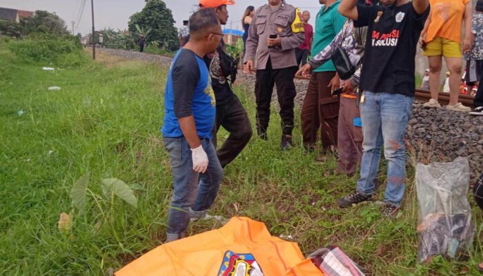 Pria Paruh Baya Tewas Tertabrak Kereta di Perlintasan Kereta Api di Gadang Malang