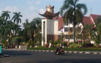 Monumen Teratai di Bundaran Jalan Ijen, Simbol Literasi, Sejarah dan Kebijaksanaan Kota Malang