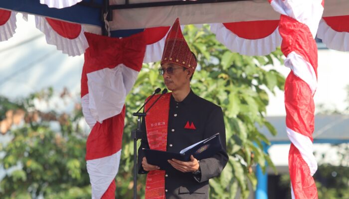 Polinema Semarakkan HUT ke-80 RI dengan Upacara, Karnaval, Merti Bumi hingga Aksi Sosial