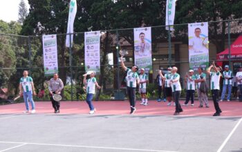 Ajang olahraga tenis di Kota Batu kian menunjukkan daya tariknya. Turnamen NU CUP III Batu Open 2025 yang digelar di Lapangan Tenis Kusuma Agro Wisata pada Sabtu (6/9/2025) sukses mencatat lonjakan peserta hingga 126 orang, meningkat dua kali lipat dibanding tahun sebelumnya.