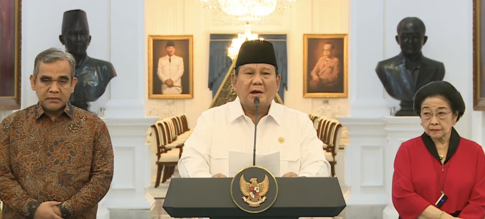 Presiden Republik Indonesia Prabowo Subianto menegaskan bahwa aspirasi masyarakat yang belakangan ini disuarakan melalui aksi demonstrasi didengar dengan serius oleh pemerintah dan DPR RI. Dalam konferensi pers di Istana Merdeka, Jakarta pada Minggu (31/08/2025).