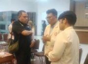 Audiensi puluhan mahasiswa yang tergabung dalam Cipayung Plus dengan DPRD Kota Malang pada Kamis (4/9/2025) berlangsung hangat. Selain isu gaji guru honorer dan GTT, para mahasiswa juga menyinggung lemahnya akuntabilitas pemerintah kota dalam mengelola anggaran.