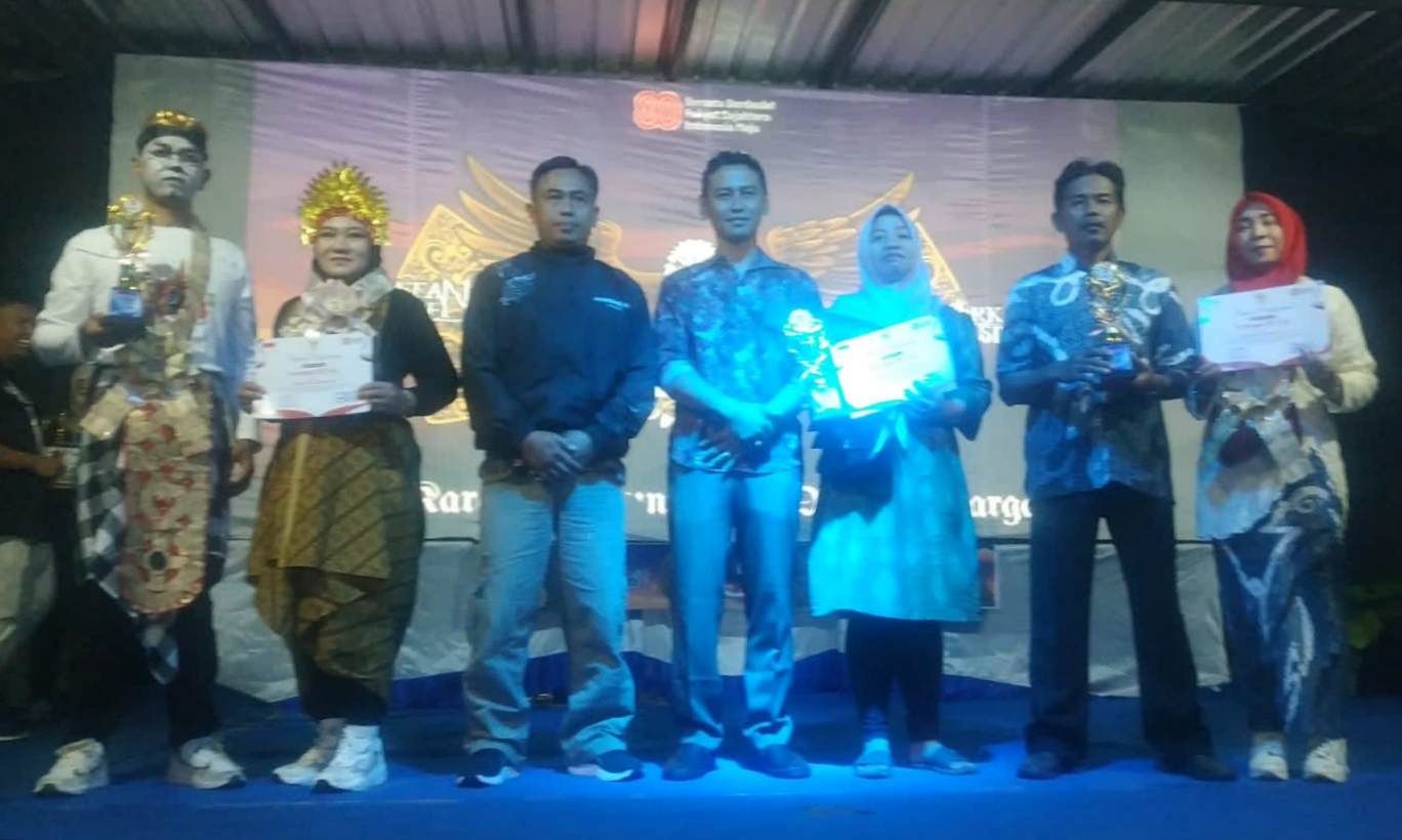 Puncak HUT ke-80 RI di RW 16 Bunulrejo Malang Meriah dengan Pentas Seni dan Penghargaan