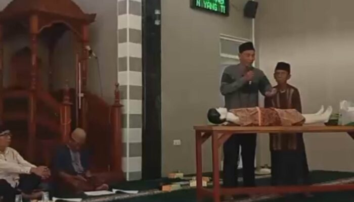 Warga Bunulrejo dan Polehan Ikuti Pelatihan Perawatan Jenazah di Masjid Jamiatul Huda
