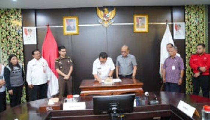 Cak Nur – Mas Heli Tegaskan Warga Pra Sejahtera di Kota Batu Dijamin Bantuan Hukum Gratis