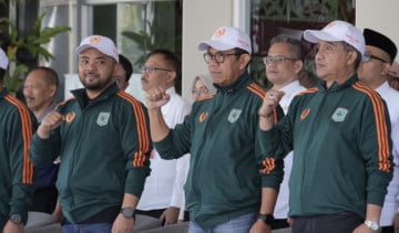 Wali Kota Batu, Nurochman, secara resmi melepas 724 atlet dan official yang akan berlaga di Pekan Olahraga Provinsi (Porprov) Jawa Timur IX tahun 2025 di Balai Kota Among Tani pada Rabu (18/06).